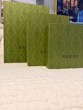 AUTHENTIC GUCCI GIFT BOXES (3)